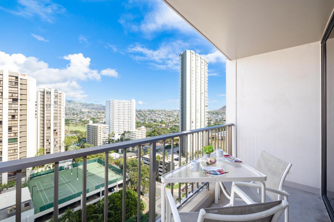 호놀룰루 Beautiful Mountain View In Waikiki Sunset With Parking 아파트 외부 사진